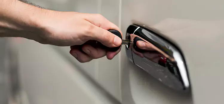 Why Choose Our Auto Locksmith Team in Schaumburg, IL?