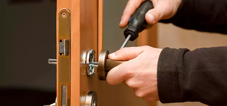 Semi Truck Locksmith Schaumburg