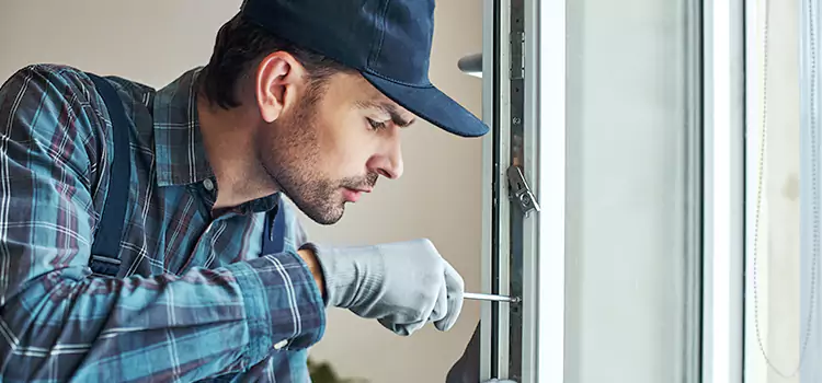 Emergency Response for Latch Issues Schaumburg